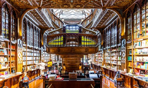 萊羅書店 Livraria Lello